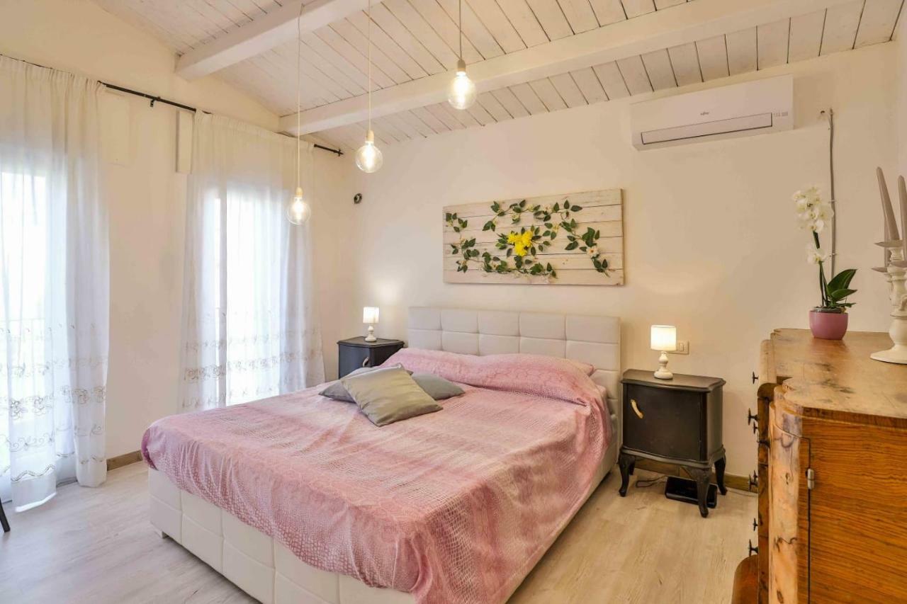 Апартаменты Casa Giulietta & Romeo Монтеккьо-Маджоре Экстерьер фото
